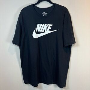 Nike Athletic Fit Graphic The Nike T-Shirt Black Short Sleeve Swoosh Men's Sz XL